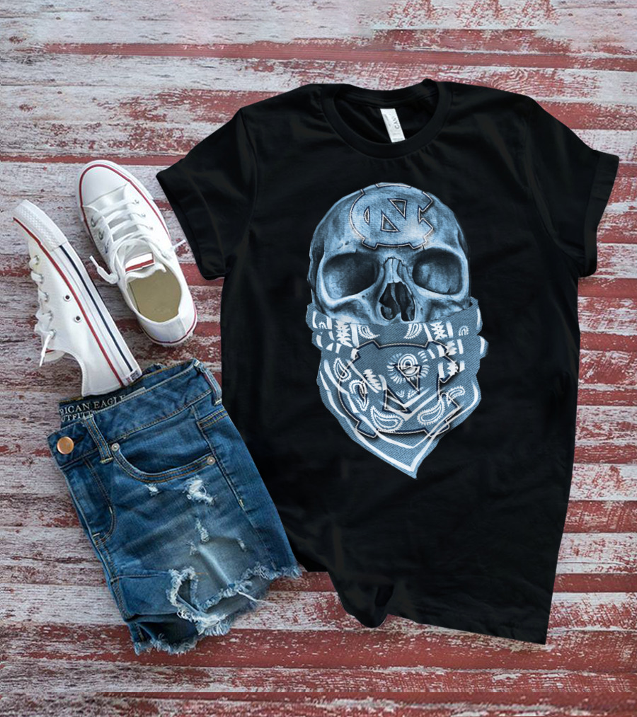 North Carolina Tar Heels Skull Bandana T-Shirt