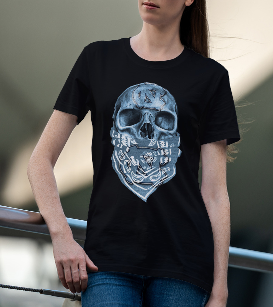 North Carolina Tar Heels Skull Bandana T-Shirt