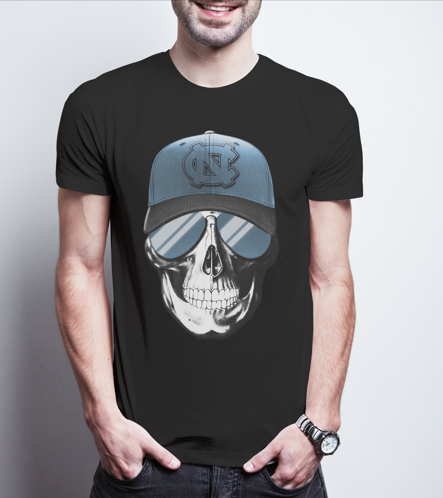 North Carolina Tar Heels Skull Wearing Logo Cap T-Shirt