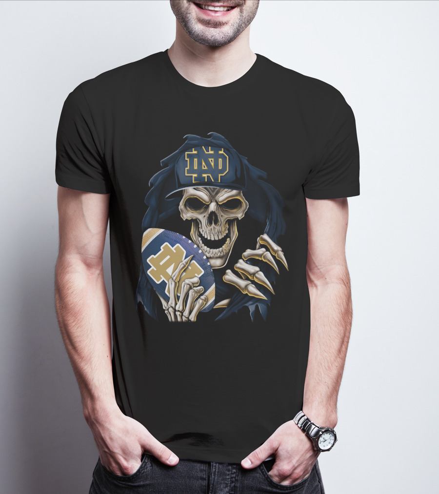 Notre Dame Fighting Irish Skull With Football Helmet T-Shirt