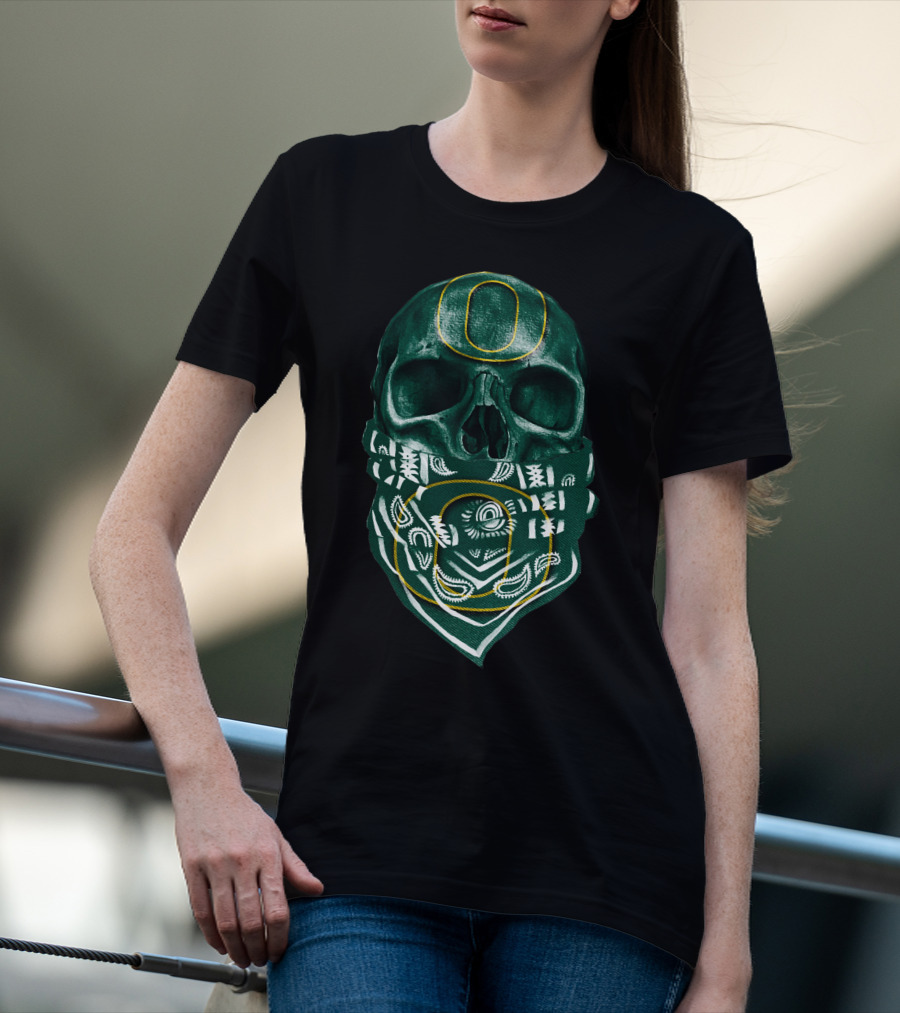 Skull With Oregon Ducks O Logo Bandana T-Shirt