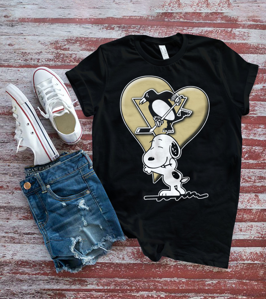 Snoopy Heart Hockey Pittsburgh Penguins Snp T-Shirt