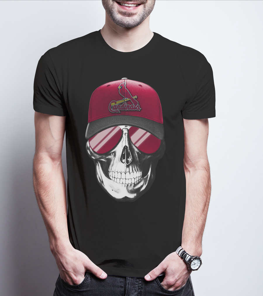 Skull With St. Louis Cardinals Cap And Sunglasses T-Shirt