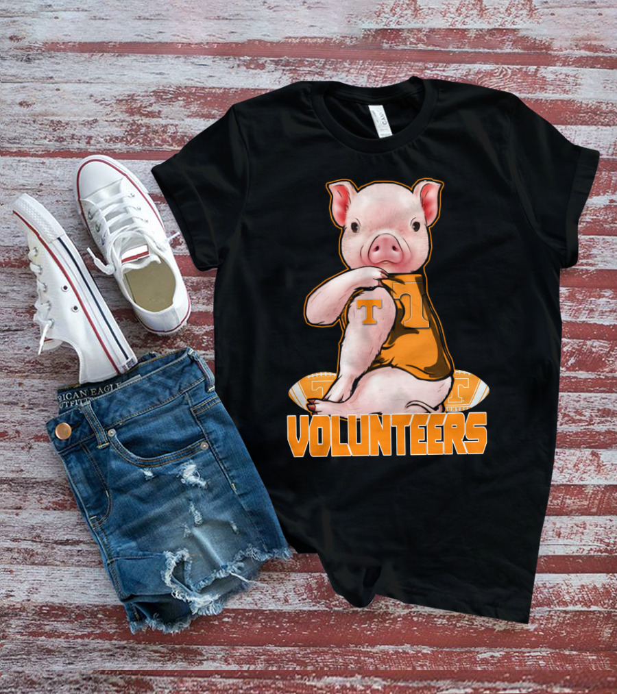 Tennessee Volunteers Pig With Football And T T-Shirt
