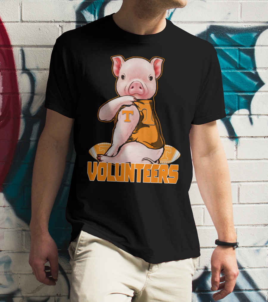 Tennessee Volunteers Pig With Football And T T-Shirt