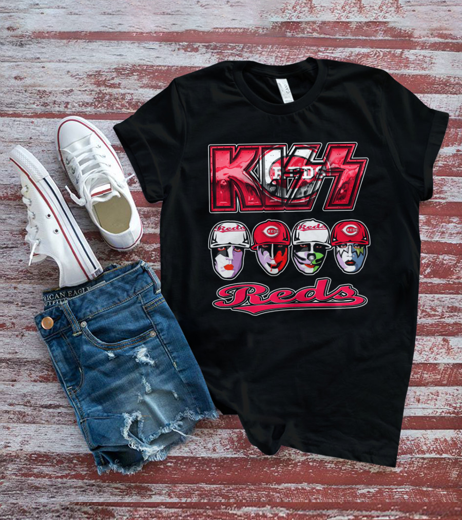 Kiss Reds Cincinnati Faces With Baseball Caps T-Shirt