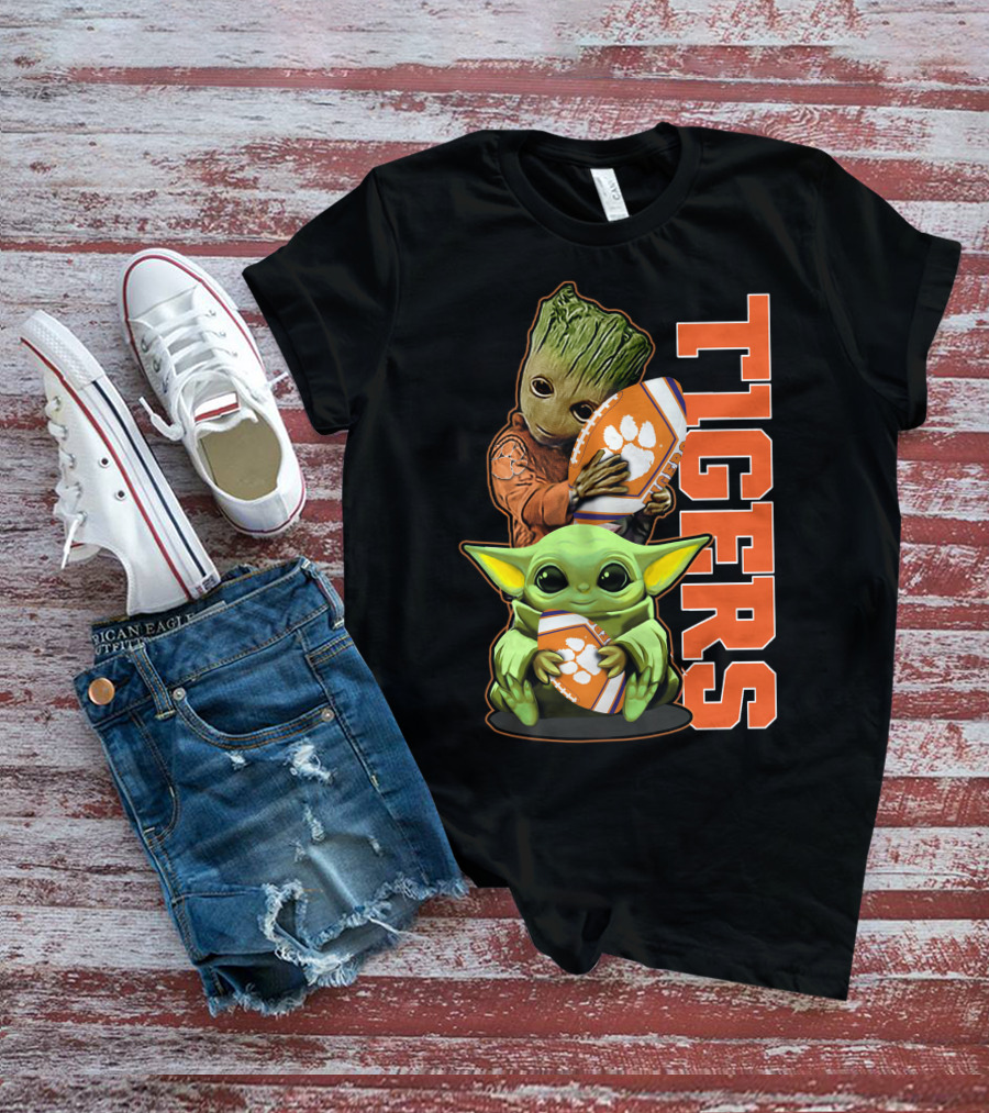 Grzd Clemson Tigers Groot Baby Yoda Football T-Shirt