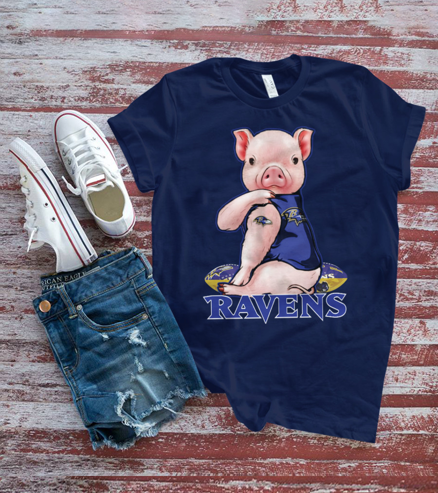 Ravens Pig Mascot With Baltimore Ravens T-Shirt