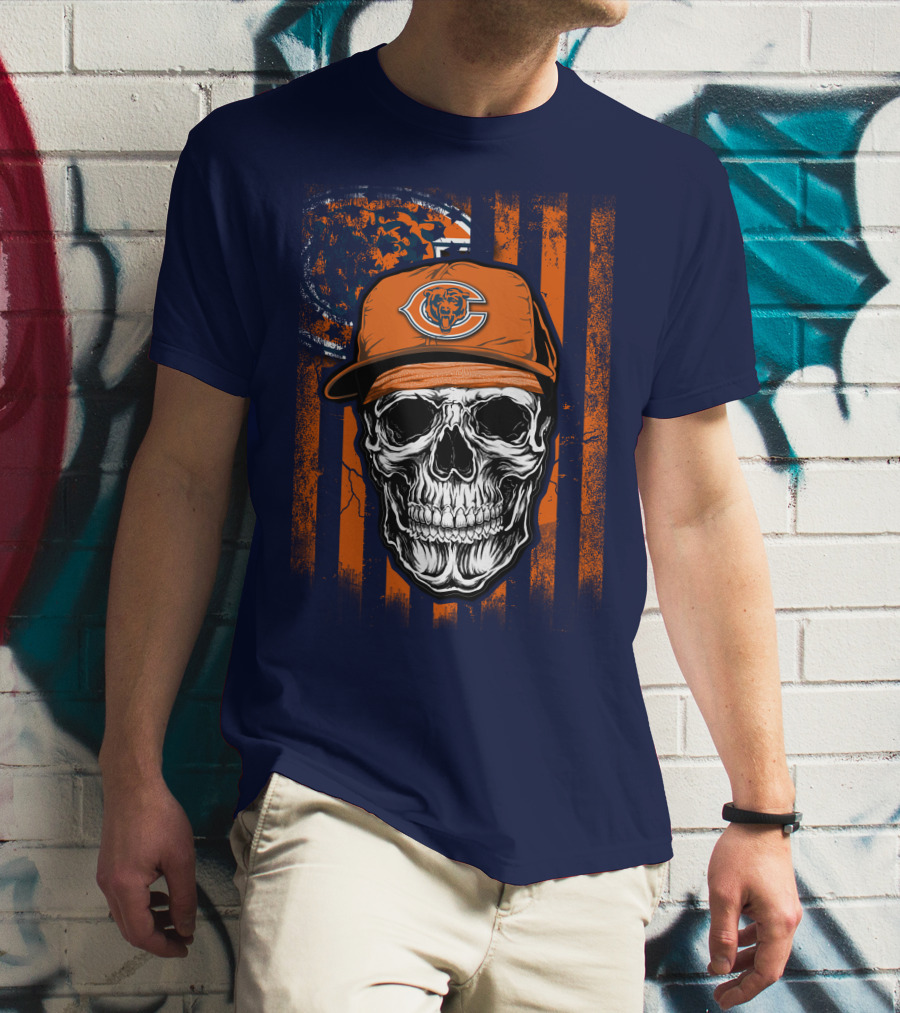 Skull V1 Chicago Bears Fan Skull Wearing Team Cap With Logo And Flag T-Shirt