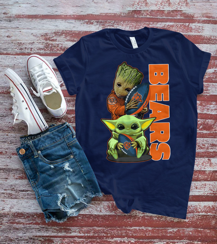 Grzd CHICAGO BEARS Baby Groot And Baby Yoda Football T-Shirt
