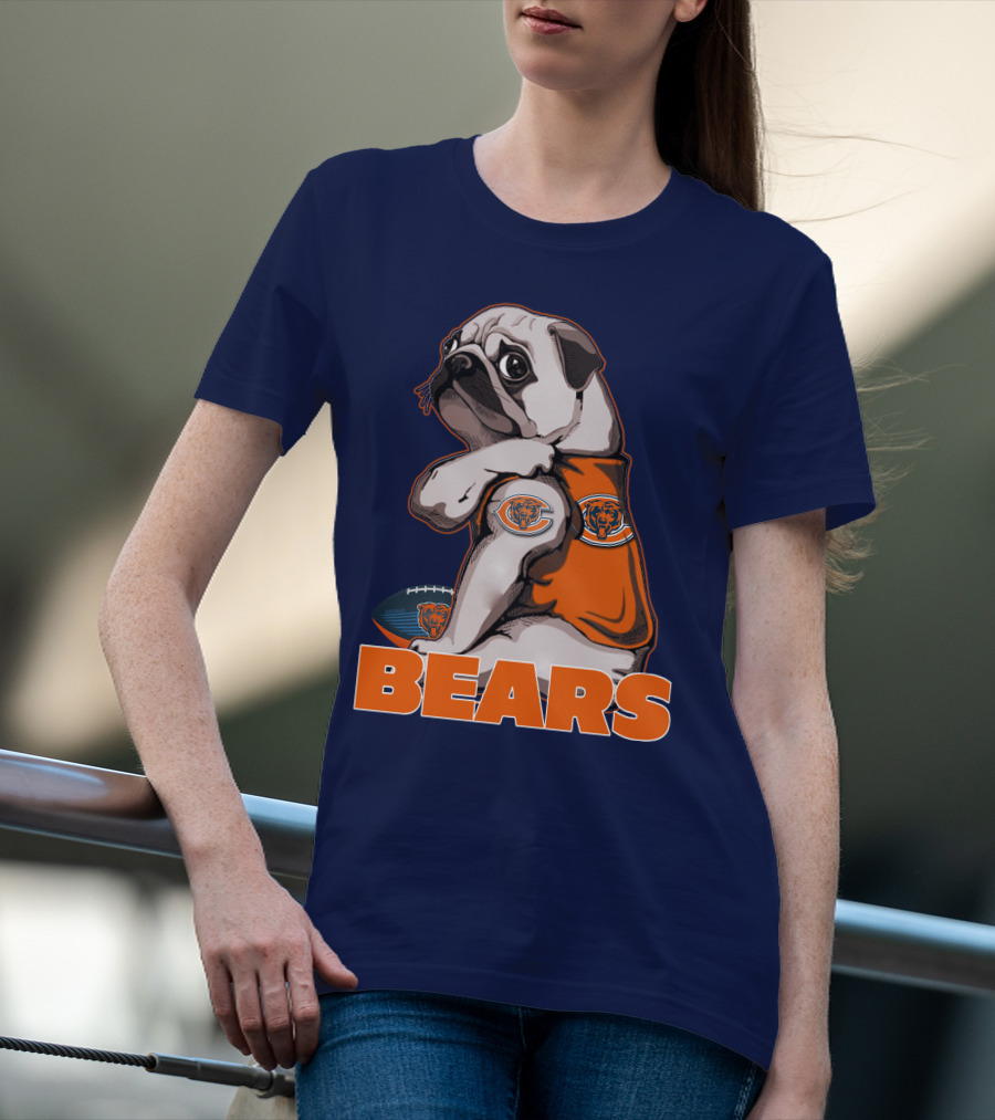 Pug Chicago Bears Football Fan With Team T-Shirt