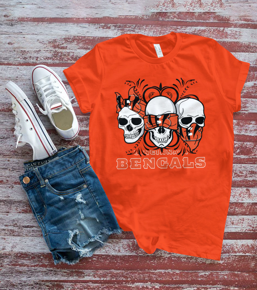 Cincinnati Bengals 3 Skull Motif T-Shirt