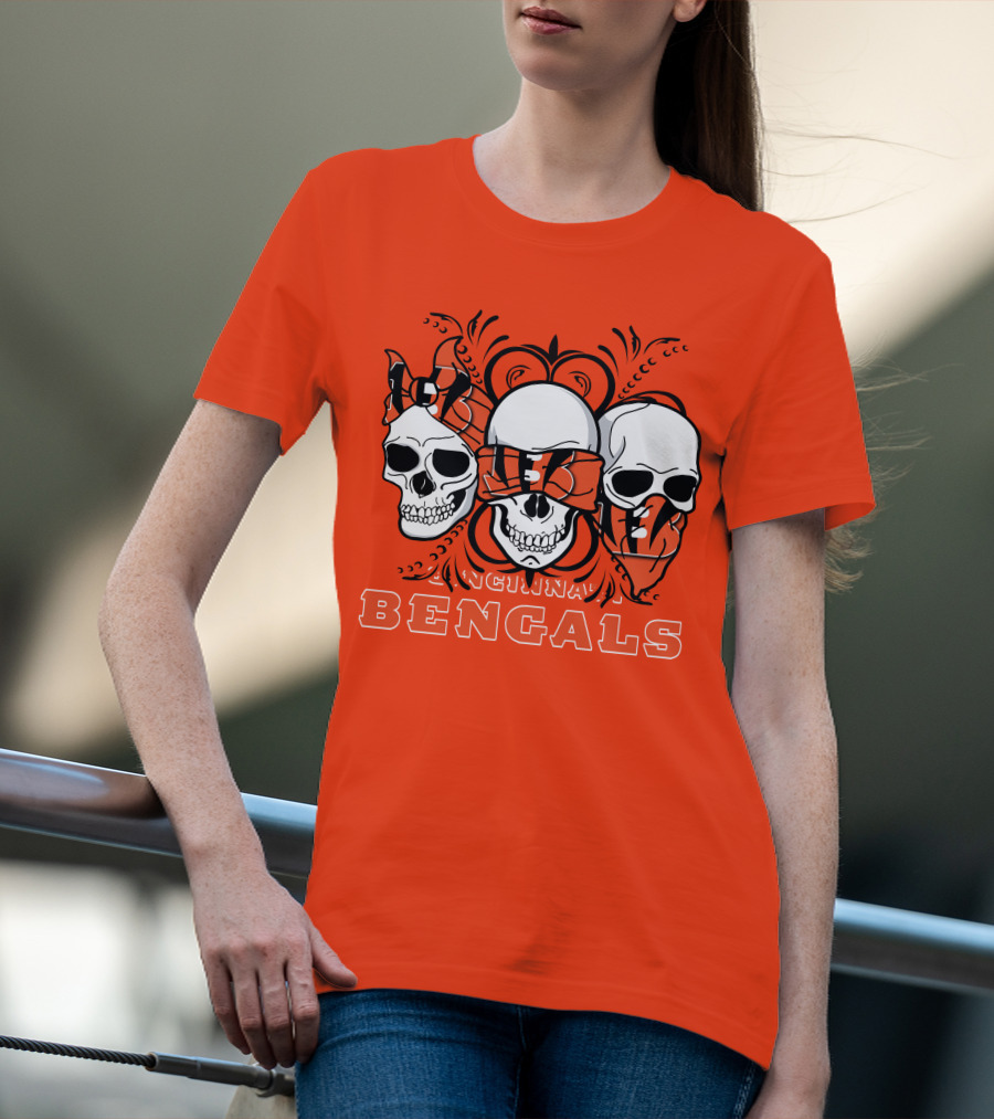 Cincinnati Bengals 3 Skull Motif T-Shirt