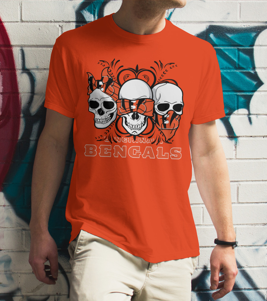 Cincinnati Bengals 3 Skull Motif T-Shirt