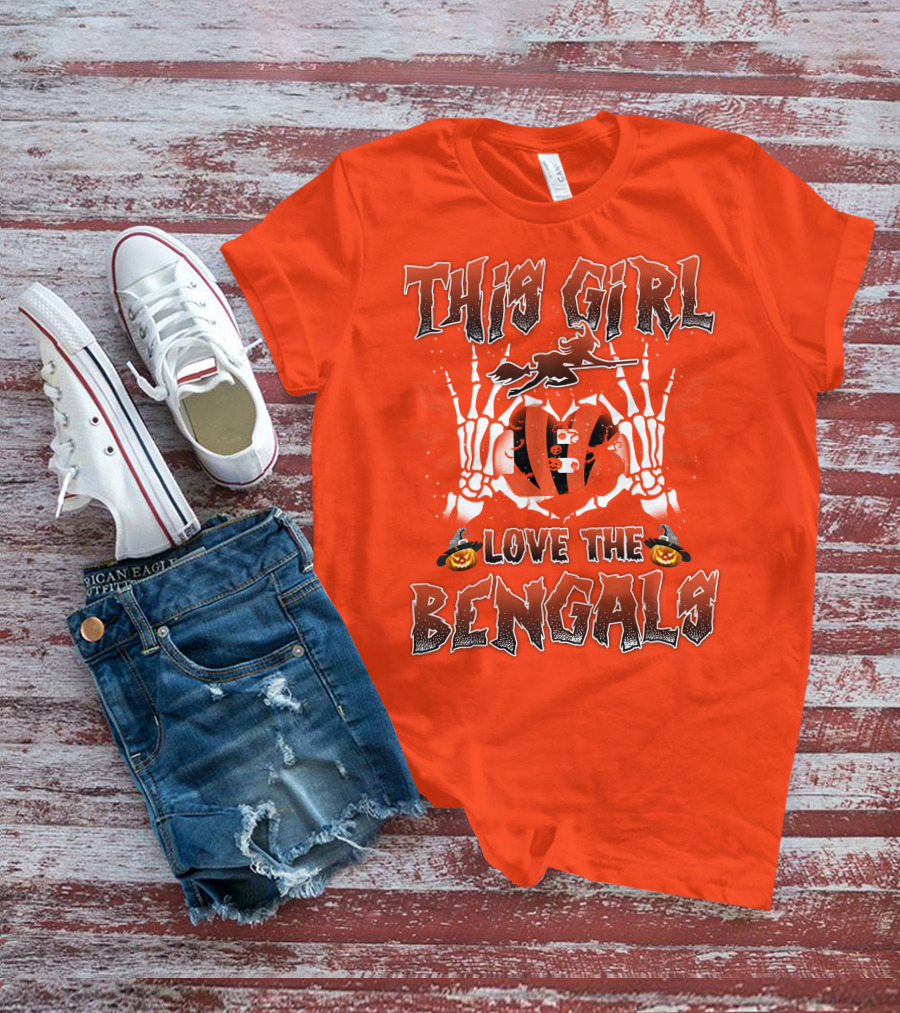 This Girl Love The Bengals Halloween Skeleton Hands And Pumpkins T-Shirt