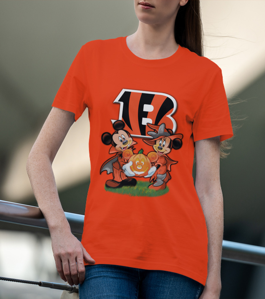Cincinnati Bengals Halloween Mickey Minnie Pumpkin T-Shirt