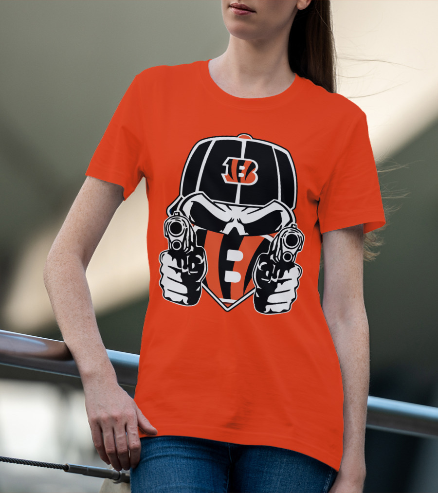 Cincinnati Bengals Armed Skeleton Illustration With Team Helmet T-Shirt