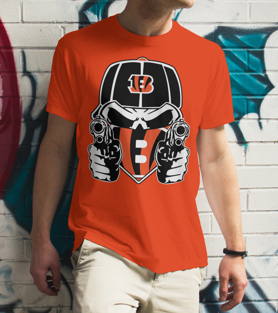 Cincinnati Bengals Armed Skeleton Illustration With Team Helmet T-Shirt