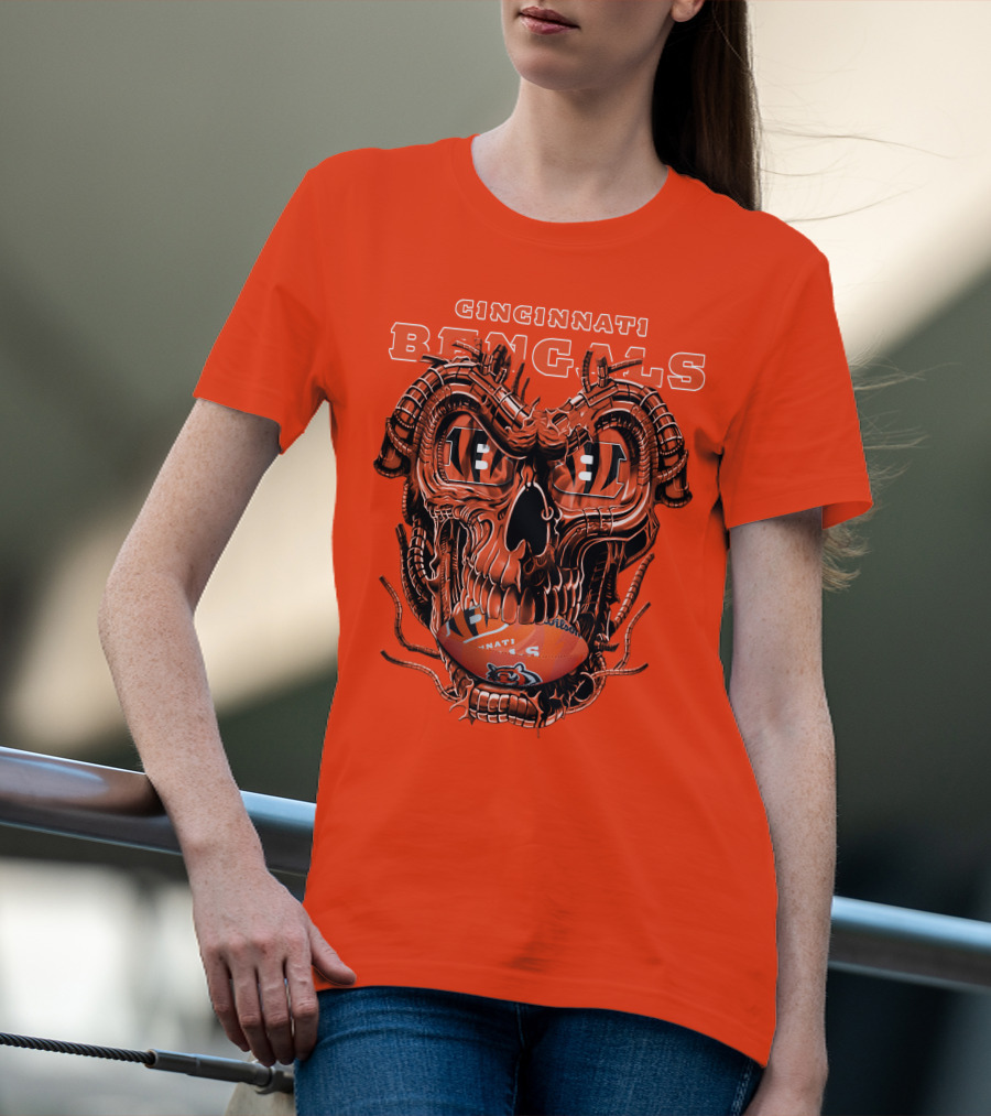 CINCINNATI BENGALS Dragonskull Football T-Shirt