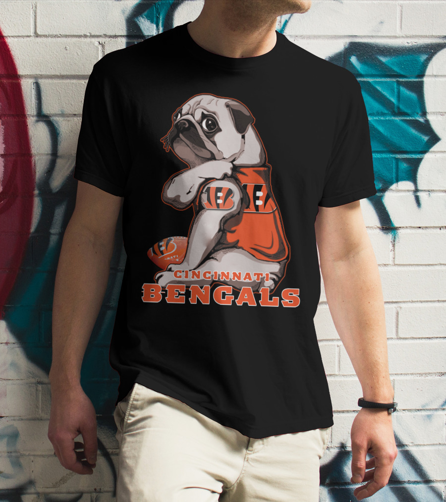 Cincinnati Bengals Pug Football T-Shirt