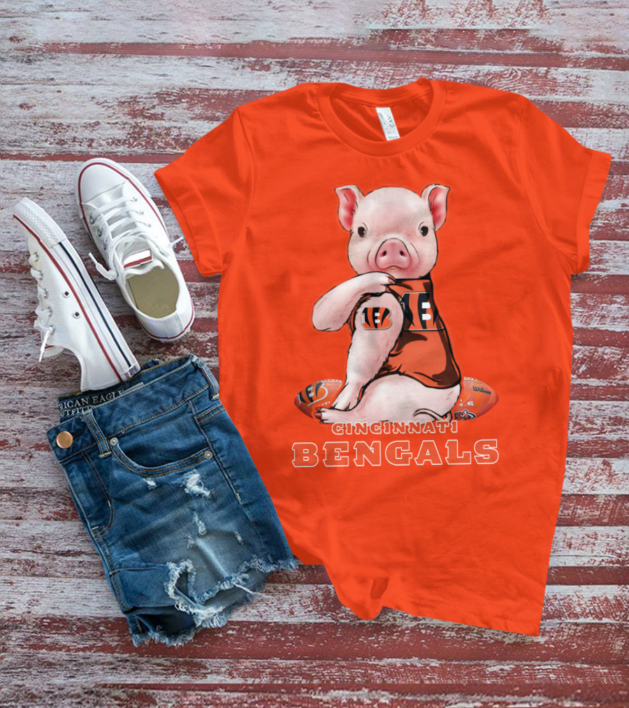 Cincinnati Bengals Pig With Football T-Shirt