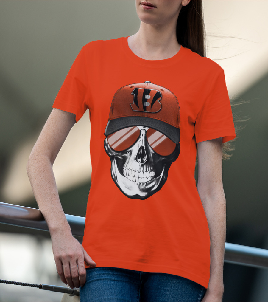 Cincinnati Bengals Skull With Team Logo Hat And Sunglasses T-Shirt