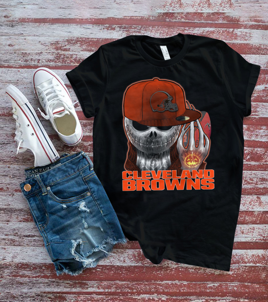 Cleveland Browns Jackskull Halloween Pumpkin Football T-Shirt