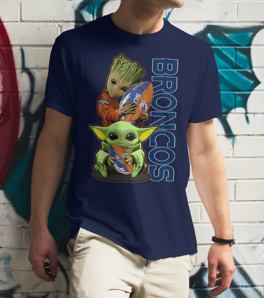 Grzd Denver Broncos Groot And Baby Yoda Holding Broncos Football T-Shirt