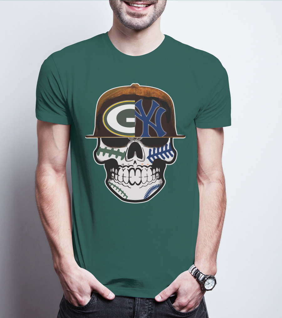 Green Bay Packers New York Yankees Split Skull Cap T-Shirt