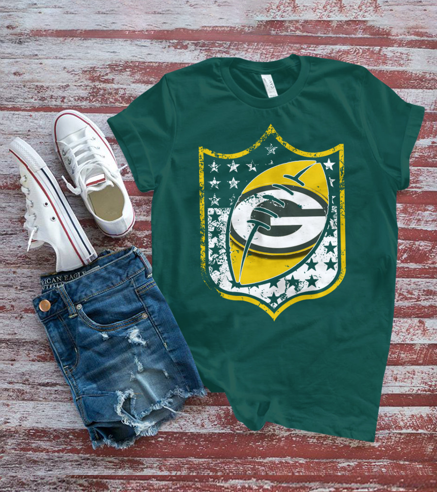 Green Bay Packers 33 Vintage Shield Football T-Shirt