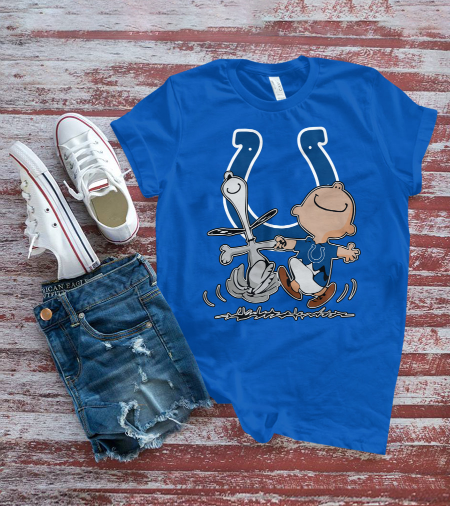 Indianapolis Colts Snoopy And Charlie Brown Dancing T-Shirt