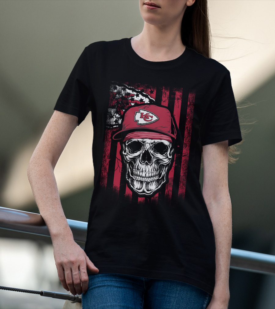 Kansas City Chiefs Skull With Red Cap And Flag Background T-Shirt