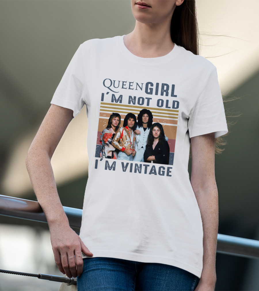 Queen Girl I'm Not Old I'm Vintage T-Shirt
