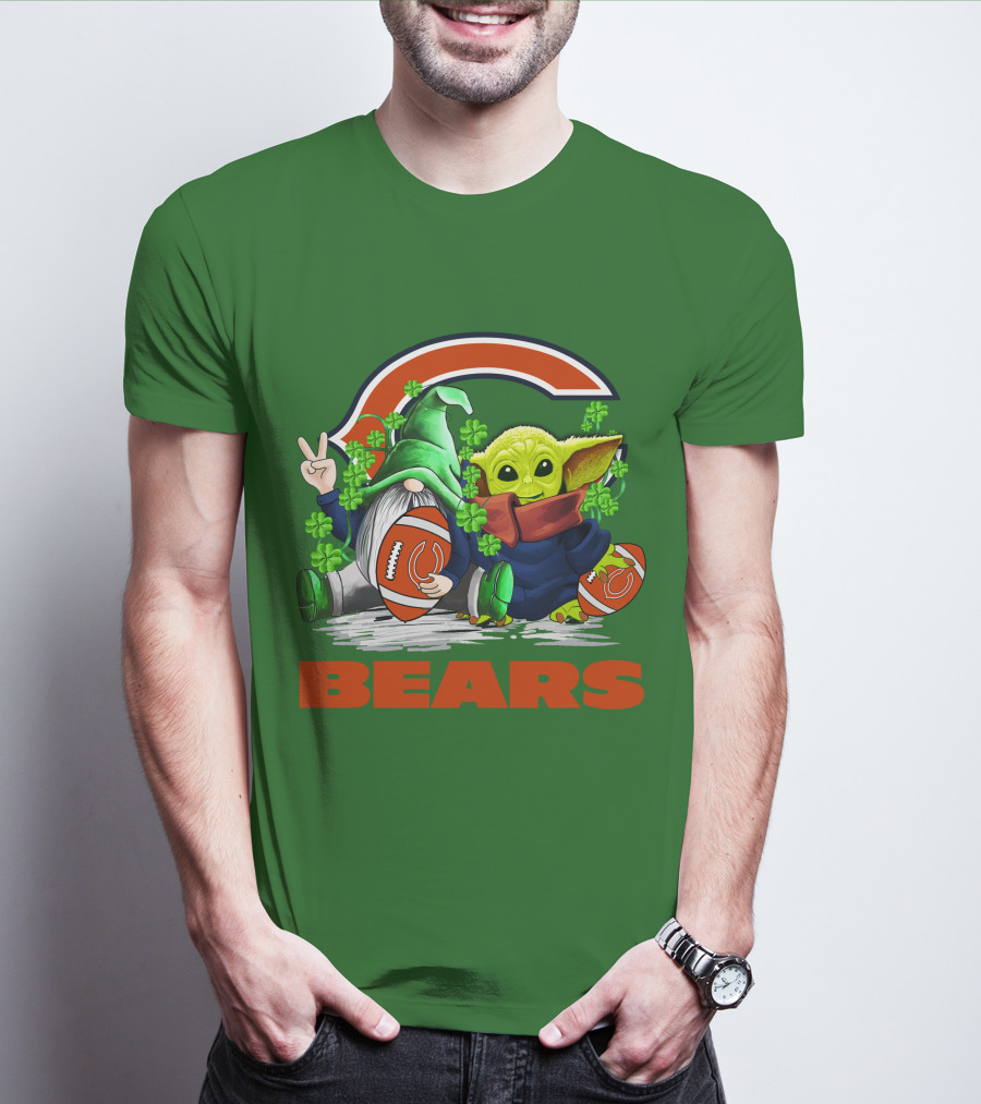 Chicago Bears St. Patrick's Day Football Gnome And Baby Alien T-Shirt