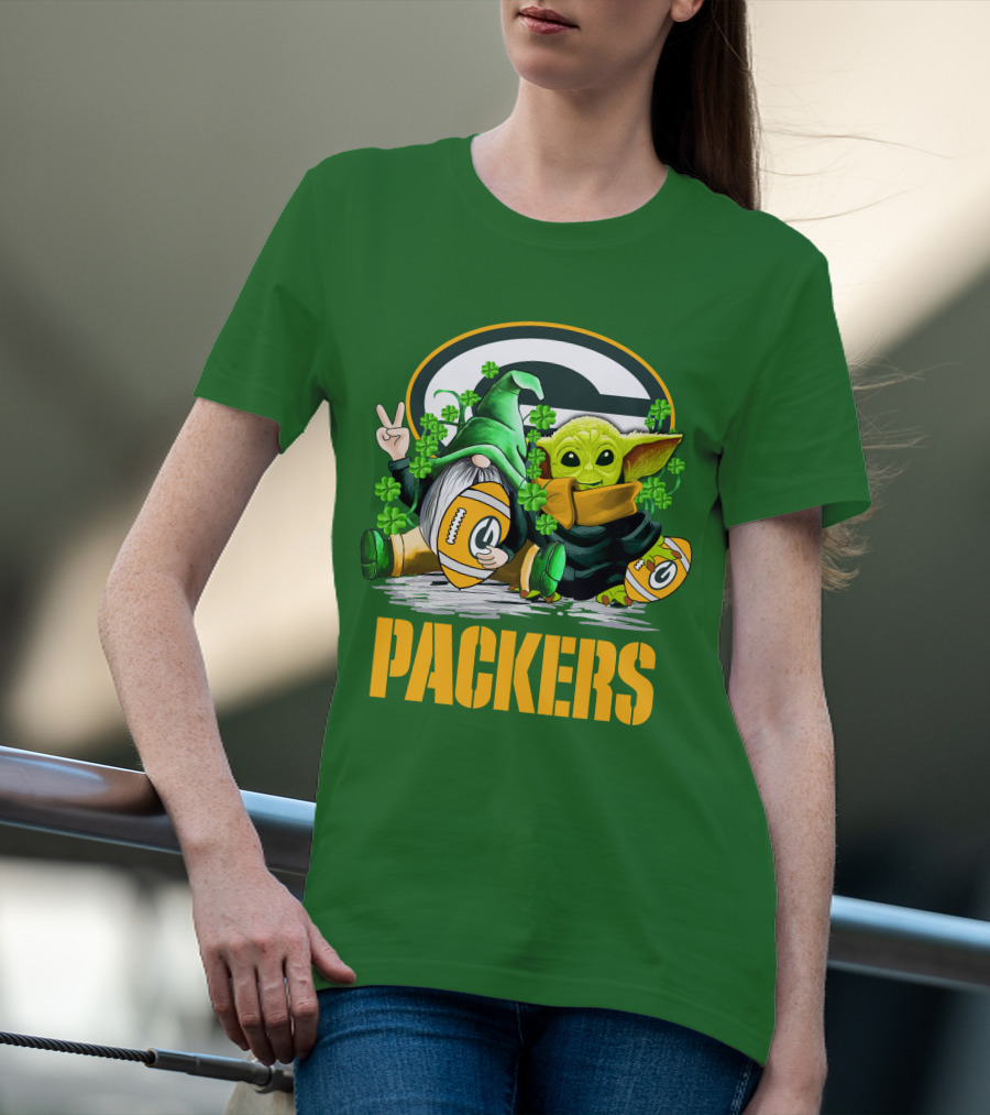 Green Bay Packers Shamrock Gnome And Alien Football St. Patrick's Day T-Shirt