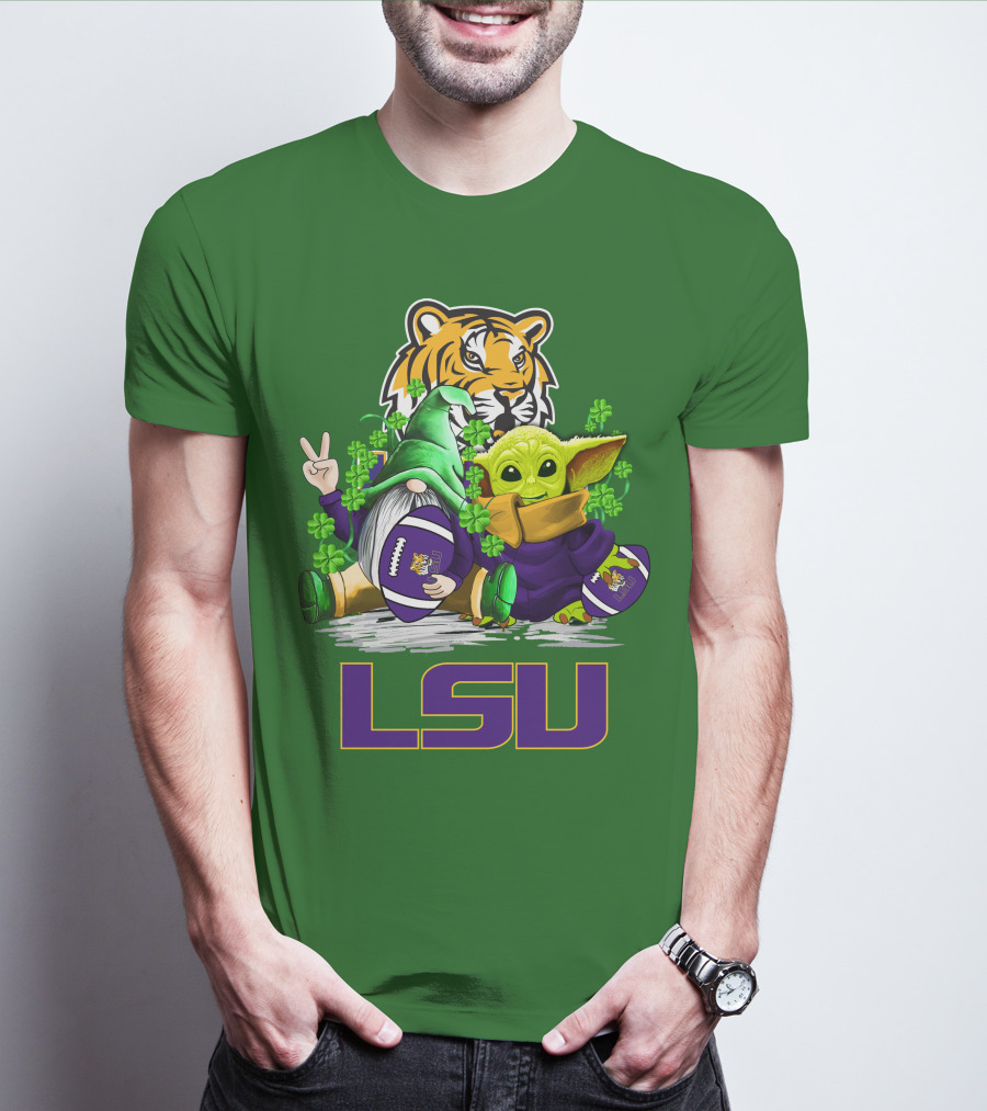 LSU Tigers Football St. Patrick's Day Gnome And Baby Alien With Shamrocks T-Shirt
