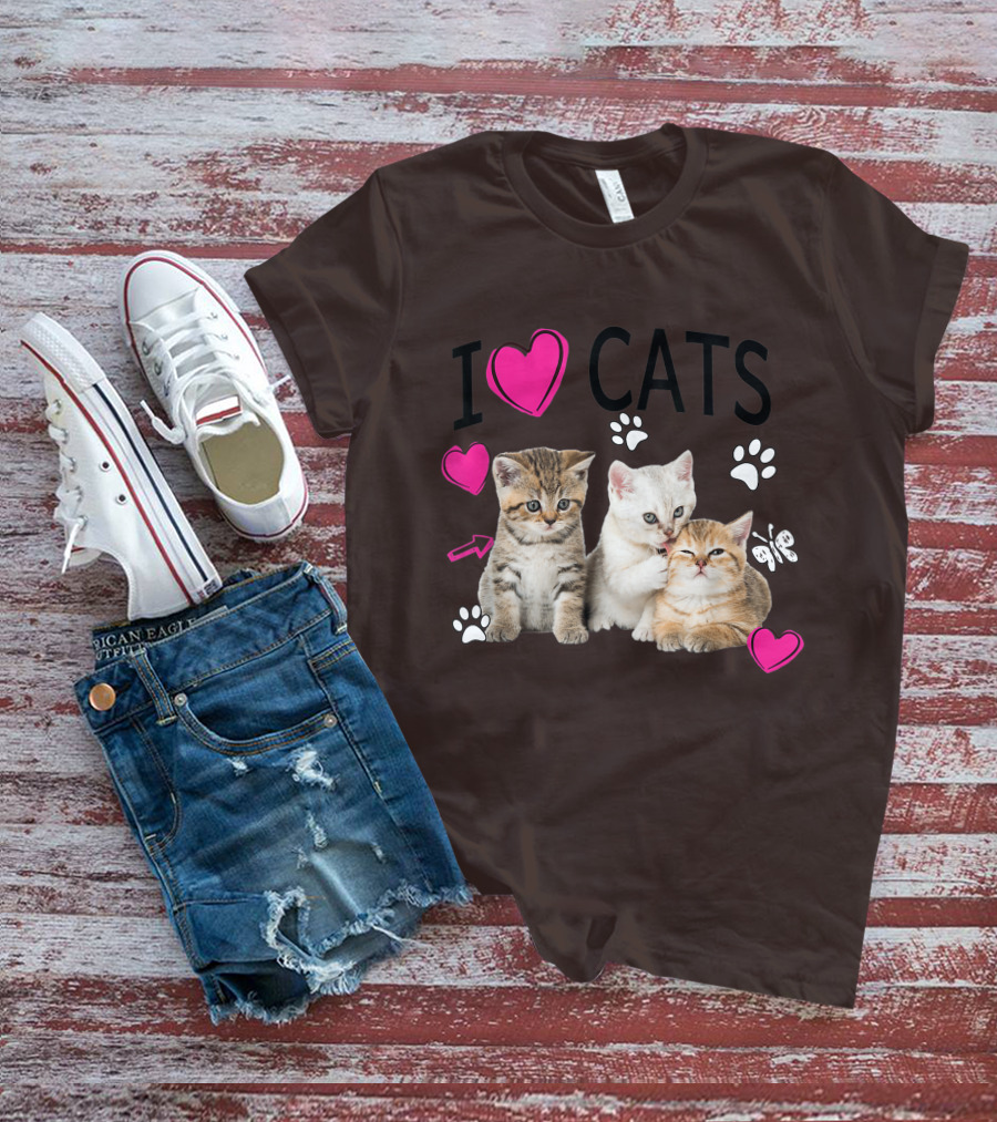 I Heart Cats With Kittens And Pink Hearts T-Shirt