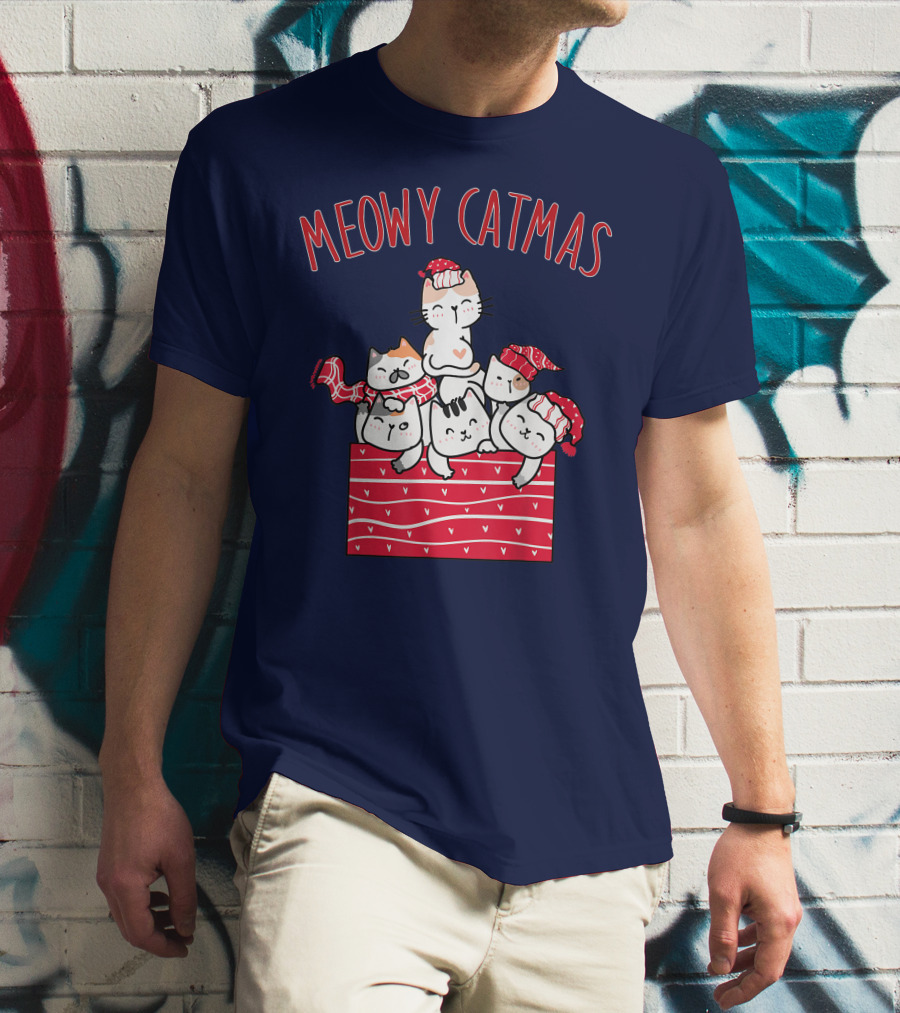 Meowy Catmas Cute Kawaii Anime Christmas Cats T-Shirt