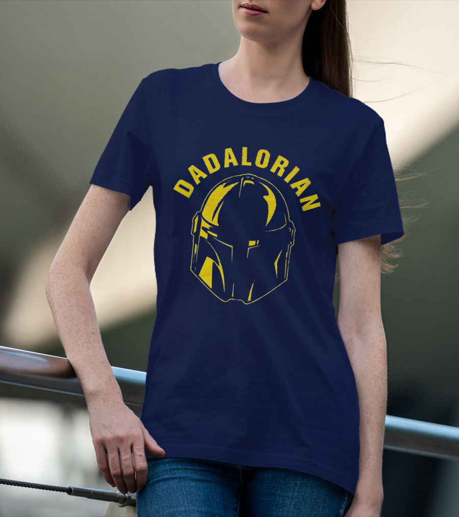Dadalorian Star Wars Mandalorian Helmet Design For Dads T-Shirt