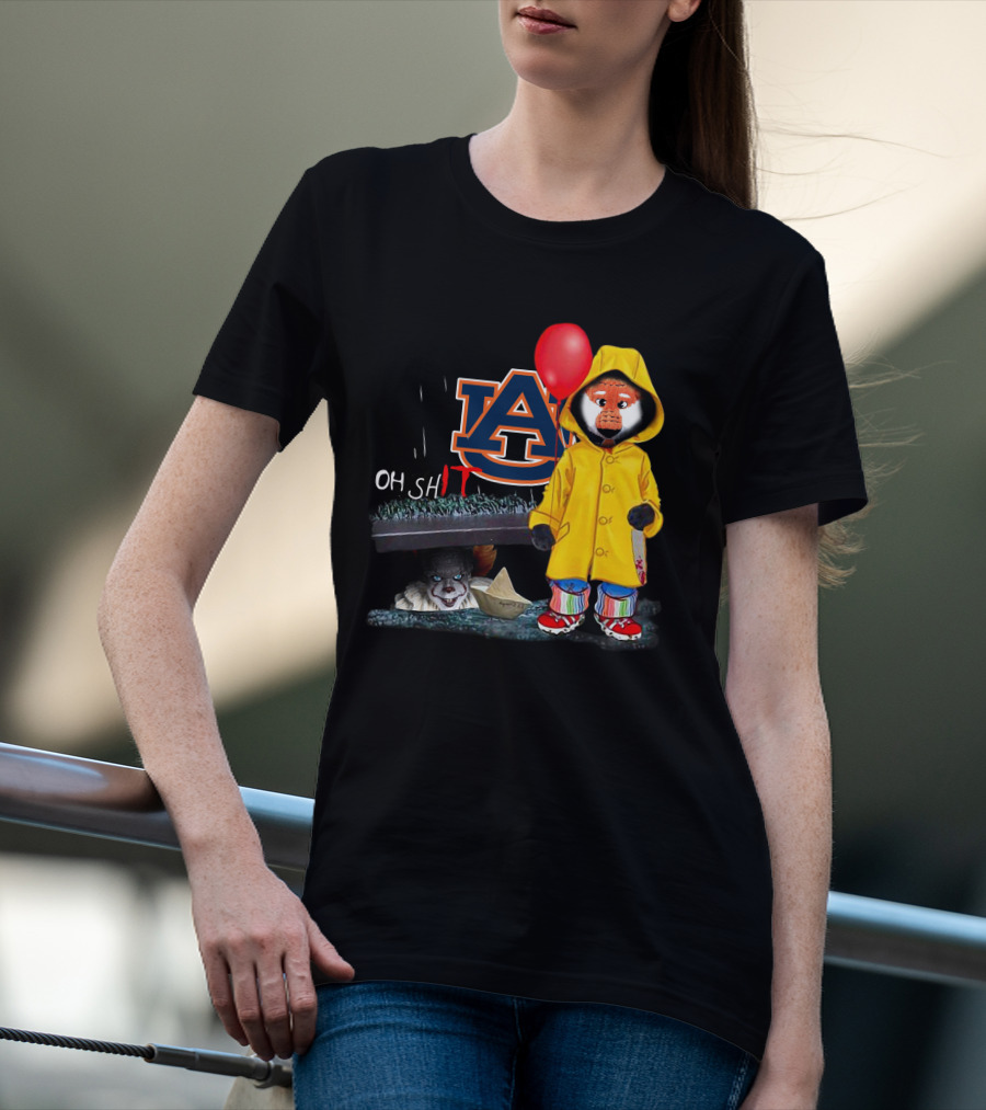 Auburn Tigers IT Parody Pennywise Raincoat Red Balloon Horror Crossover T-Shirt
