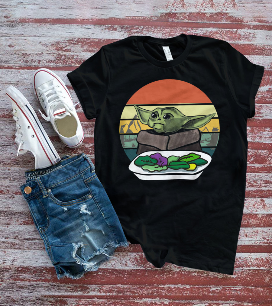 Baby Yoda Yelling At The Table Mountains 70s Sunset Forest T-Shirt