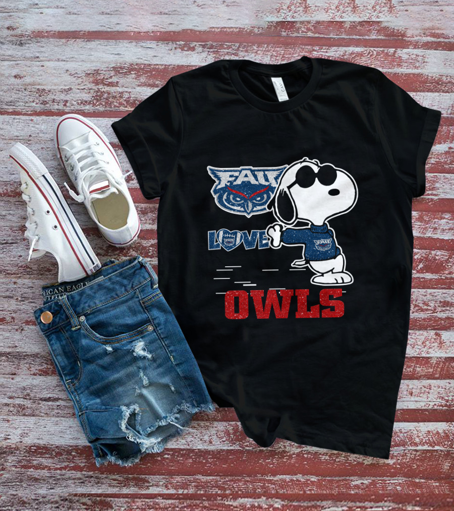 Snoopy Love FAU Owls Football T-Shirt