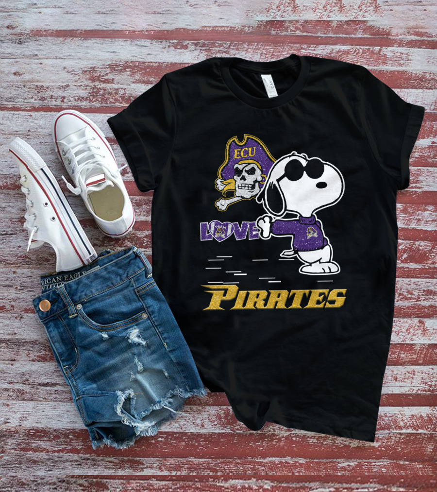 Snoopy ECU Love Pirates T-Shirt