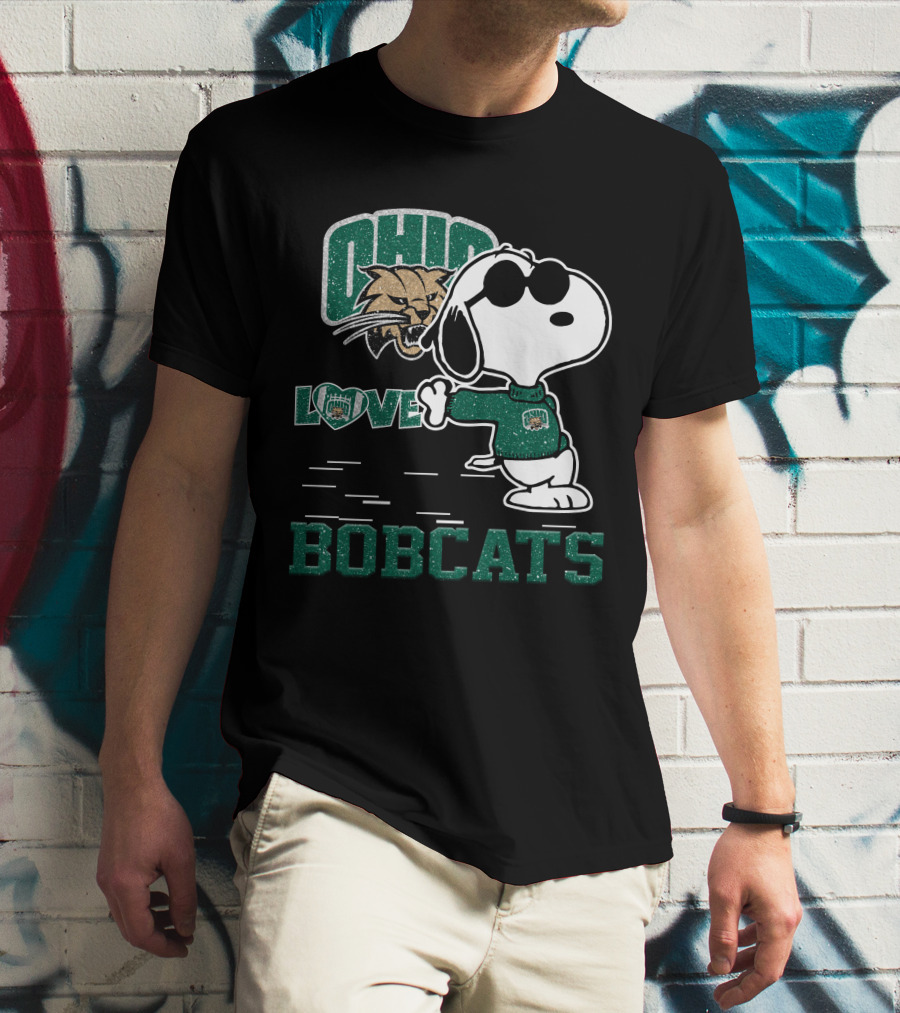 Snoopy Ohio Bobcats Love With Bobcat T-Shirt