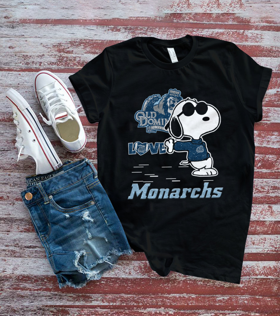 Snoopy Love For Old Dominion University Monarchs T-Shirt