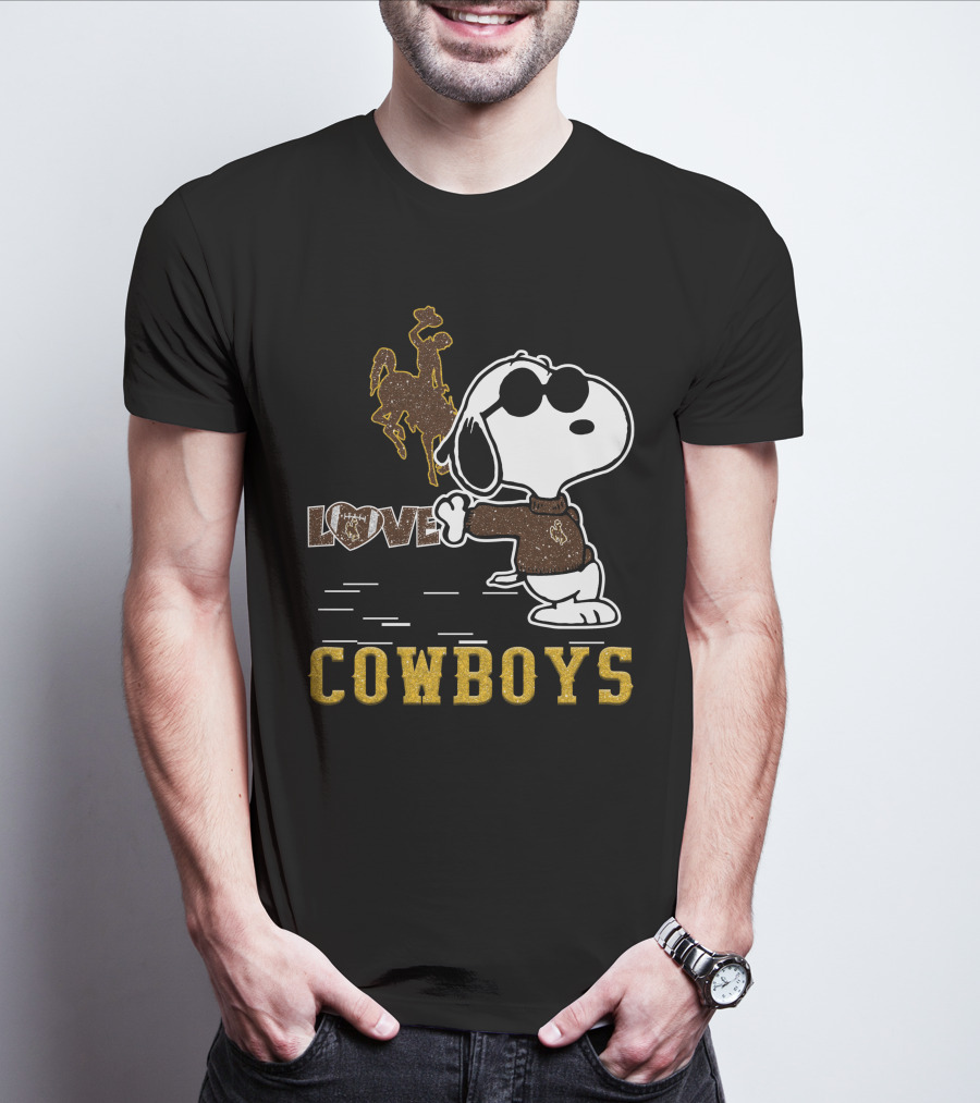 Snoopy Love Wyoming Cowboys Football Peanuts Character T-Shirt