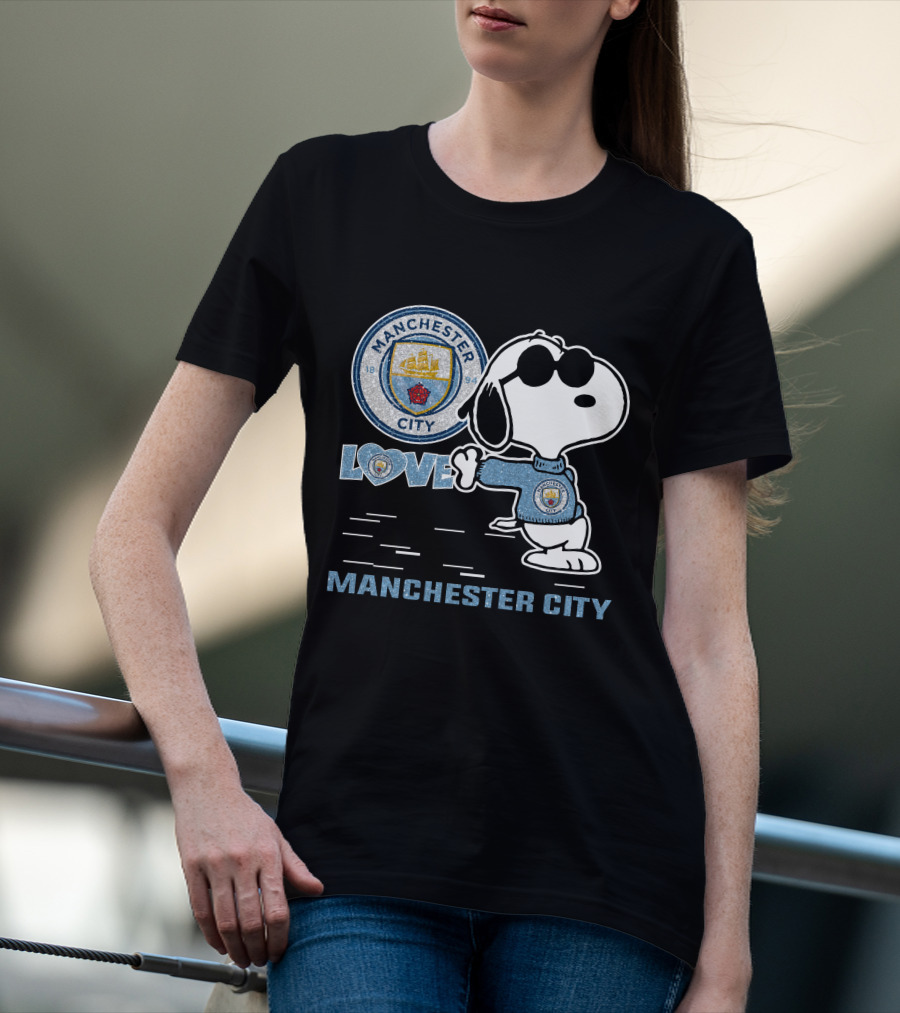 Snoopy Love Manchester City Badge Character Collection T-Shirt