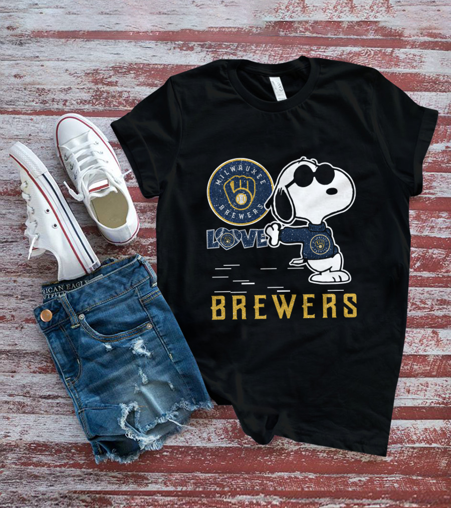 Snoopy Milwaukee Brewers Love Brewers T-Shirt