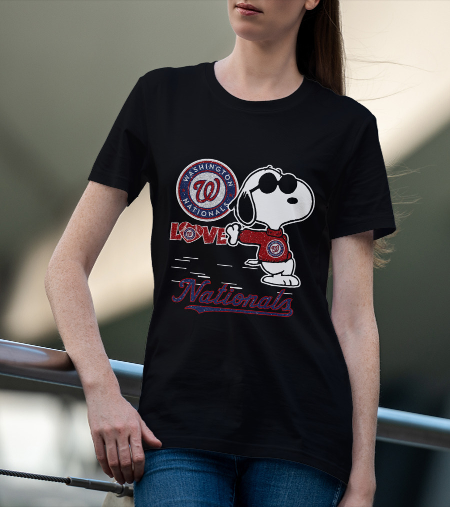 Snoopy Love Washington Nationals Logo Baseball T-Shirt