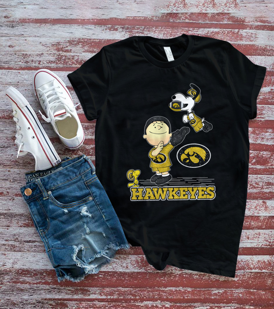 Snoopy And Woodstock Support Iowa Hawkeyes Football With Peanuts T-Shirt